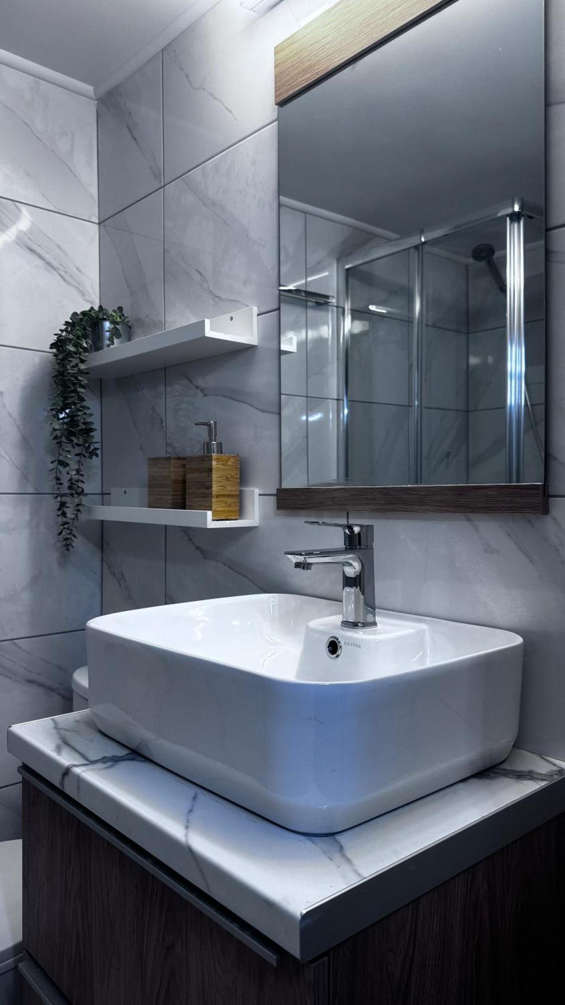 דירות אתונה Urban Breeze Aparment 1 מראה חיצוני תמונה